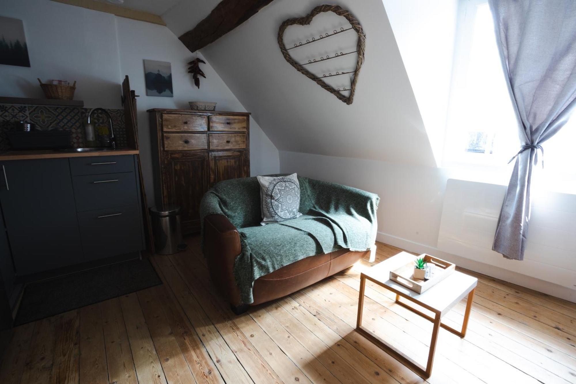 La Villa Au Petit Bonheur Honfleur Bagian luar foto