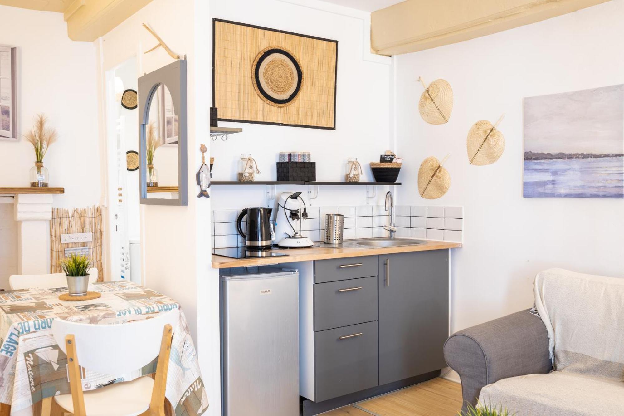 La Villa Au Petit Bonheur Honfleur Bagian luar foto