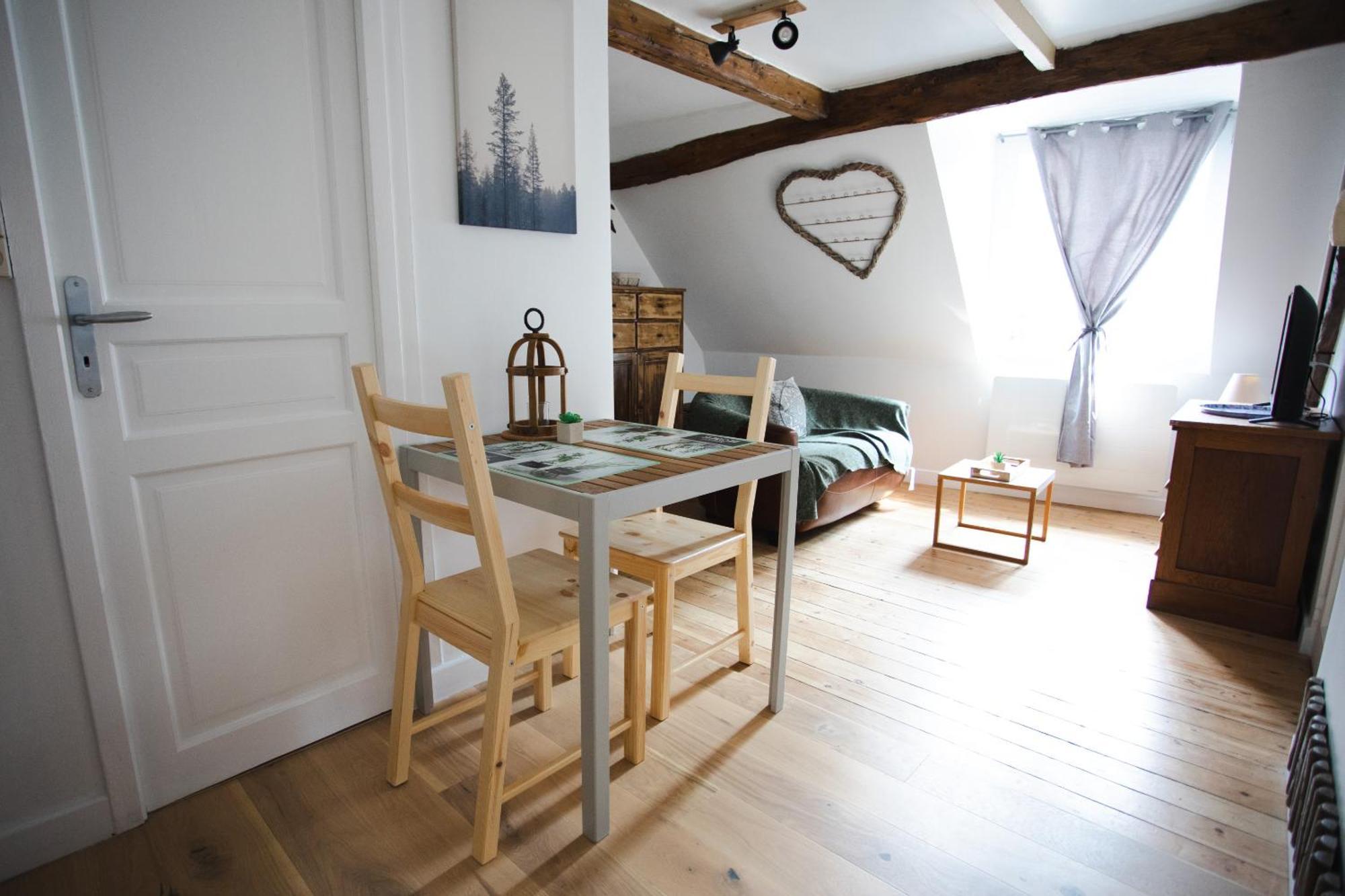 La Villa Au Petit Bonheur Honfleur Bagian luar foto