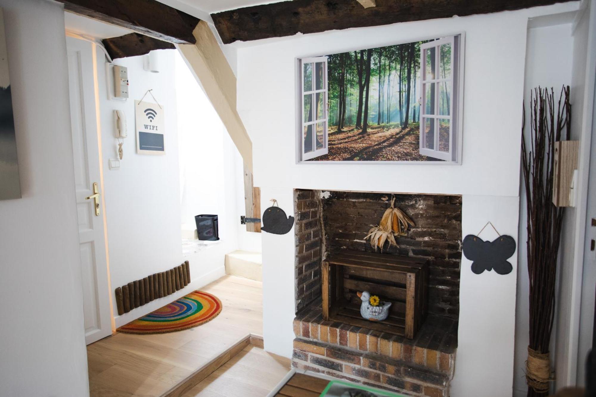 La Villa Au Petit Bonheur Honfleur Bagian luar foto
